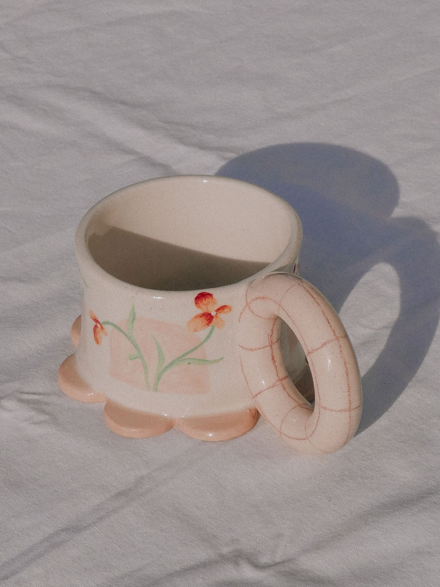 FLOWERS HANDMADE CERAMIC MUG | jeje.things