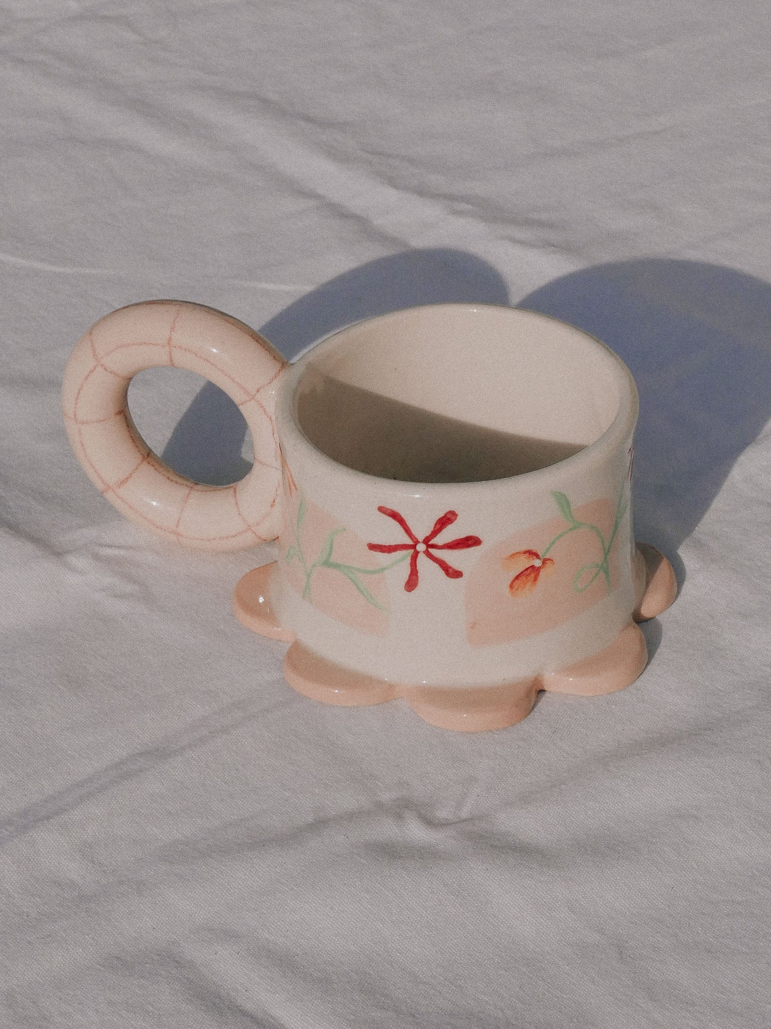 FLOWERS HANDMADE CERAMIC MUG | jeje.things