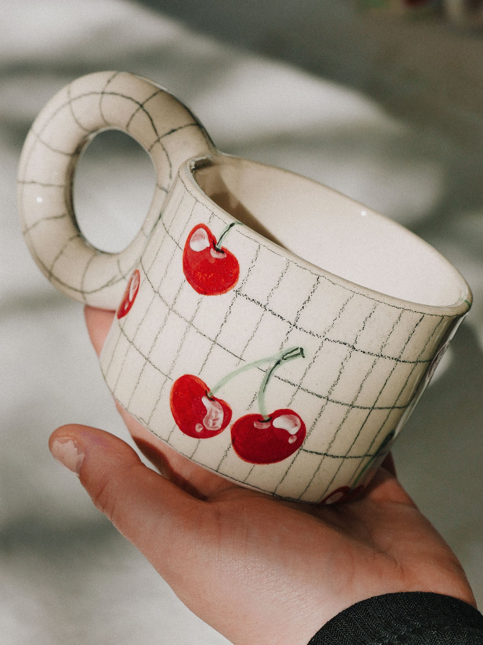 CHERRIES HANDMADE CERAMIC MUG | jeje.things