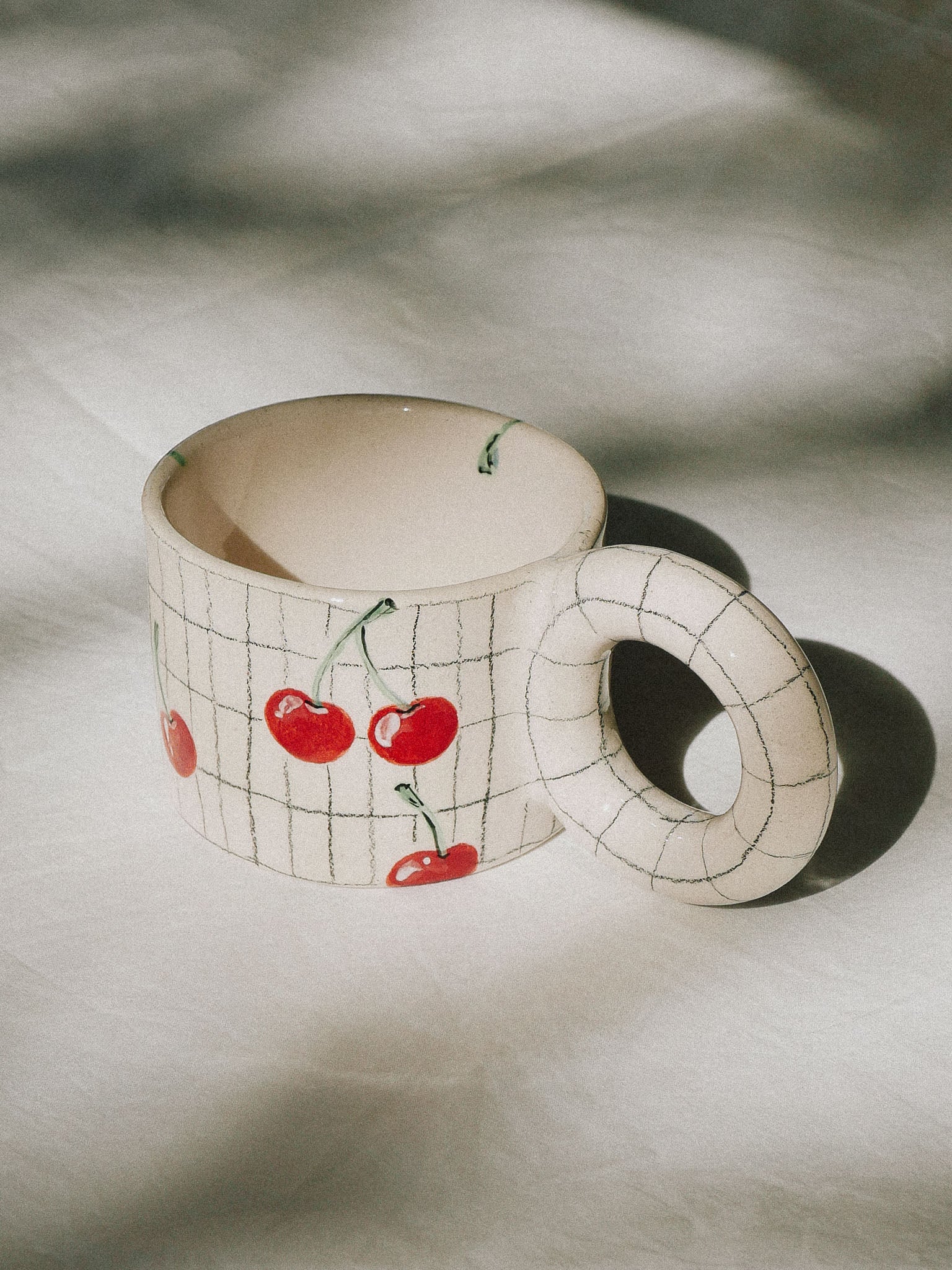 CHERRIES HANDMADE CERAMIC MUG | jeje.things