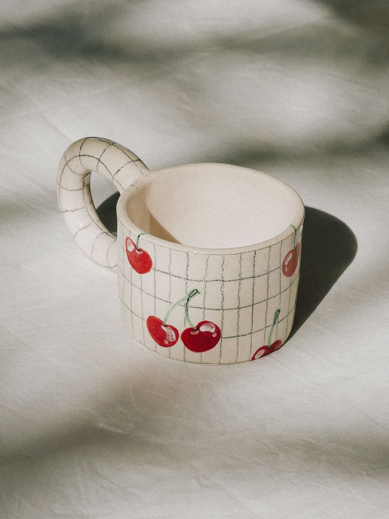 CHERRIES HANDMADE CERAMIC MUG | jeje.things