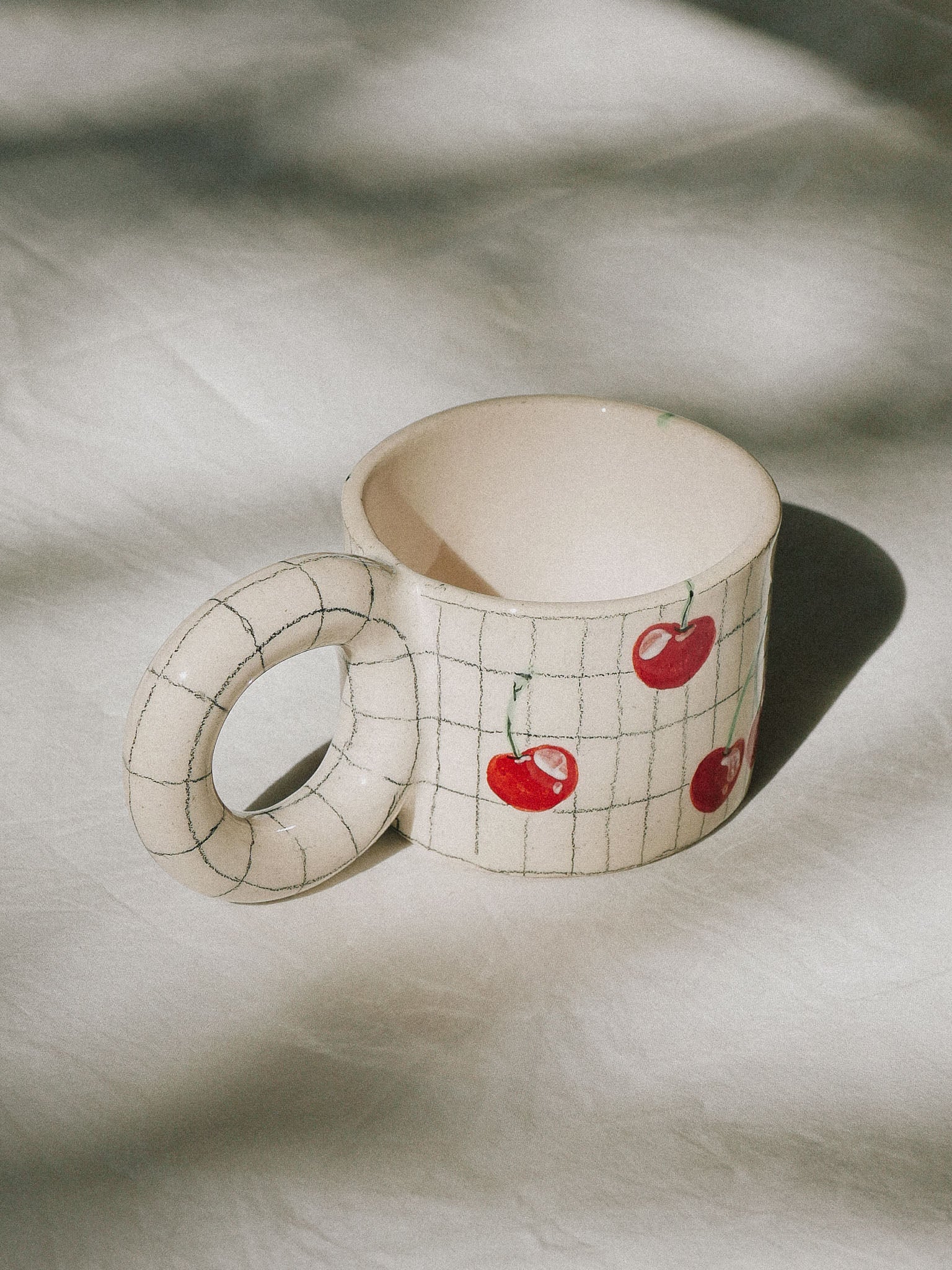 CHERRIES HANDMADE CERAMIC MUG | jeje.things