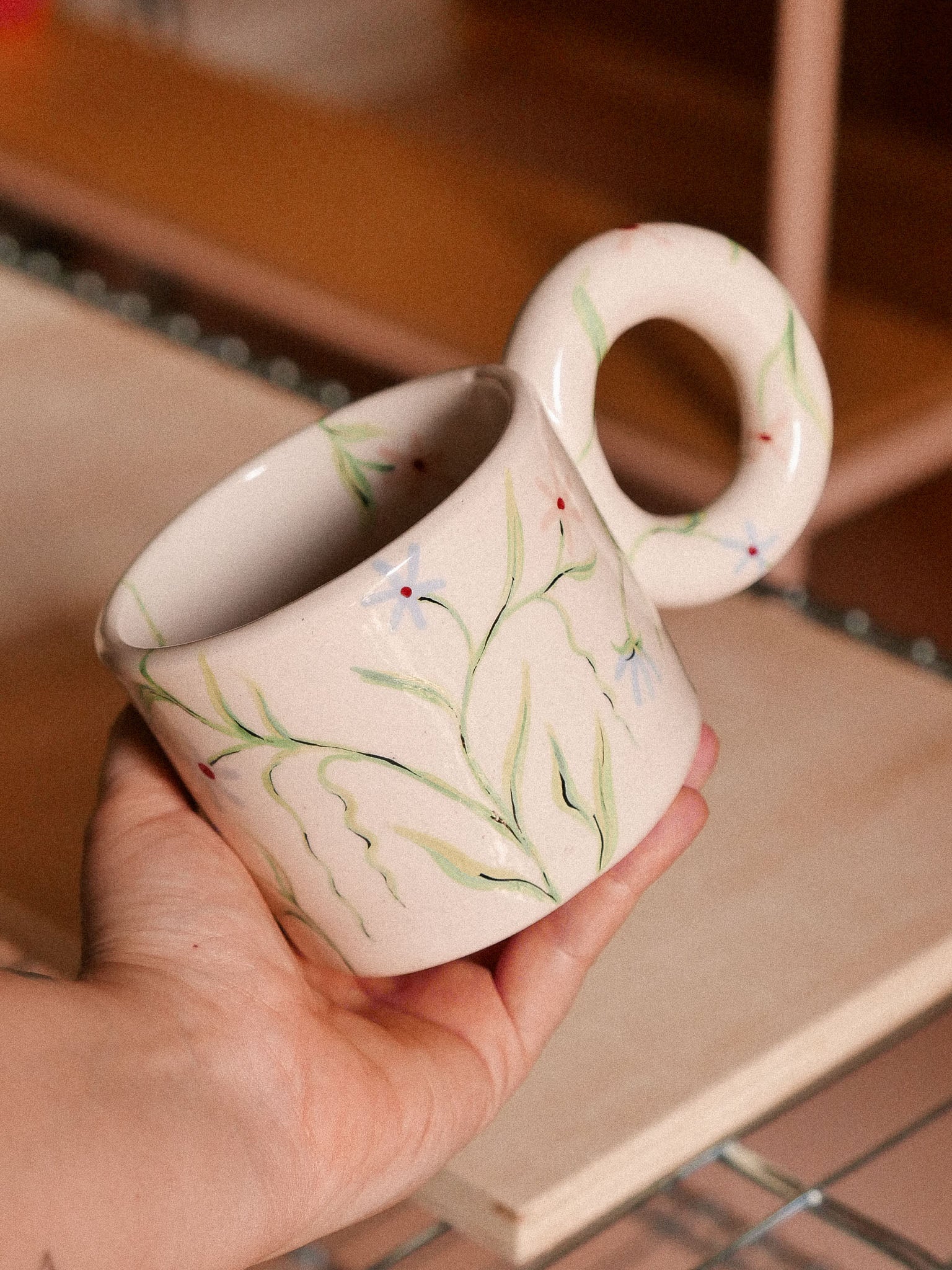 SPRING FLOWERS HANDMADE CERAMIC MUG | jeje.things