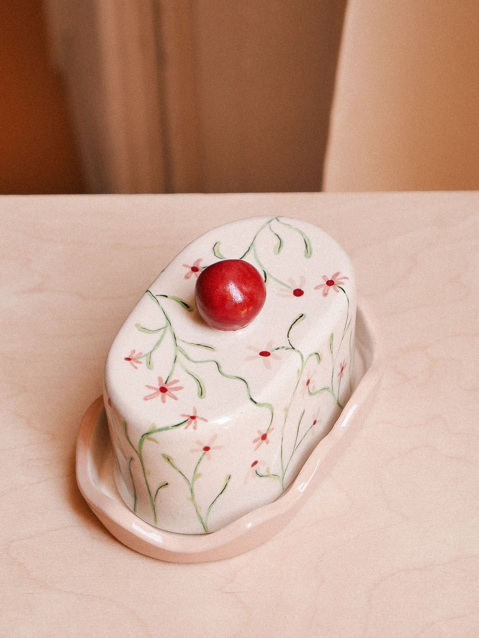 FLOWERS HANDMADE CERAMIC BUTTER DISH | jeje.things