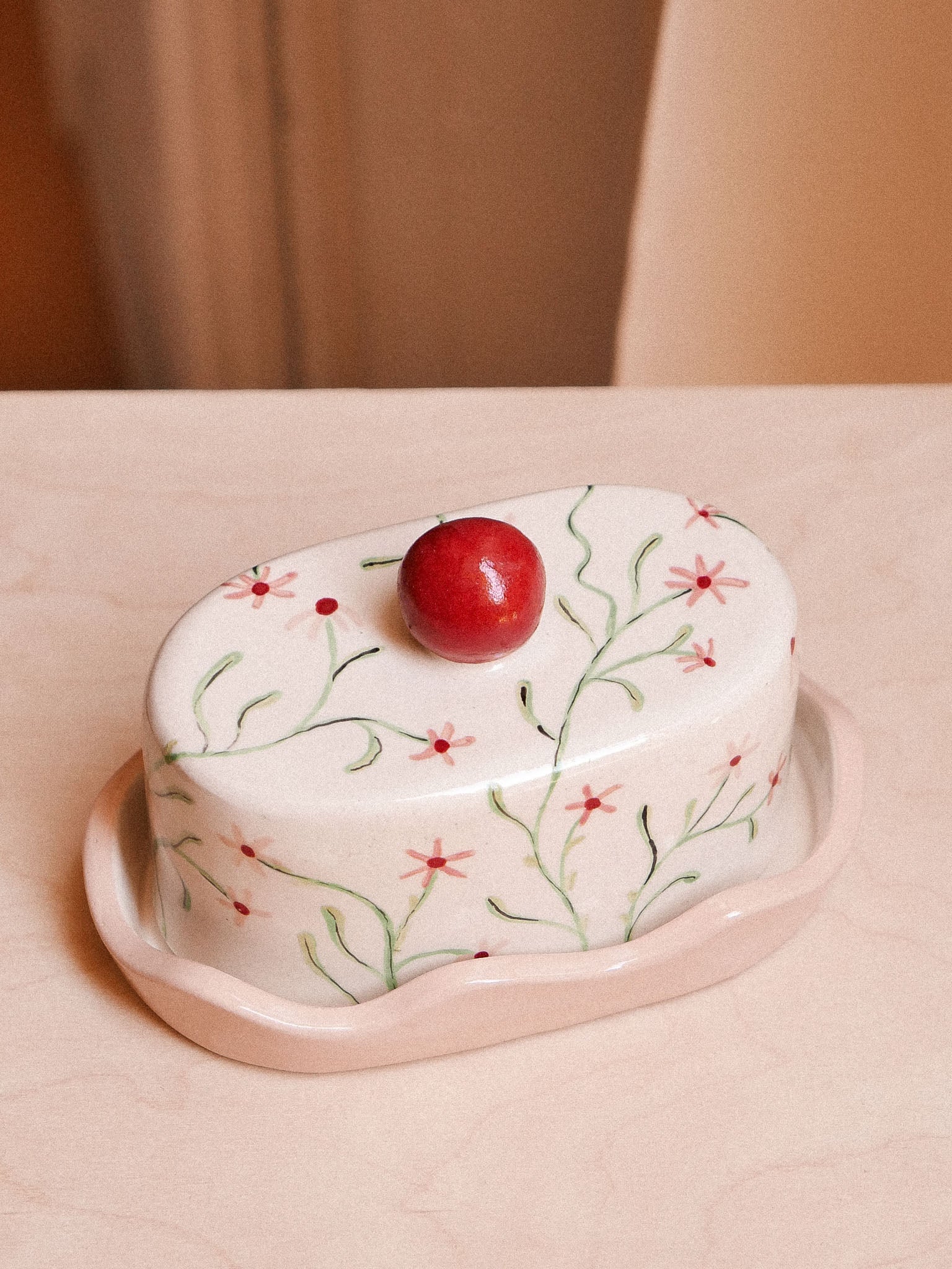 FLOWERS HANDMADE CERAMIC BUTTER DISH | jeje.things