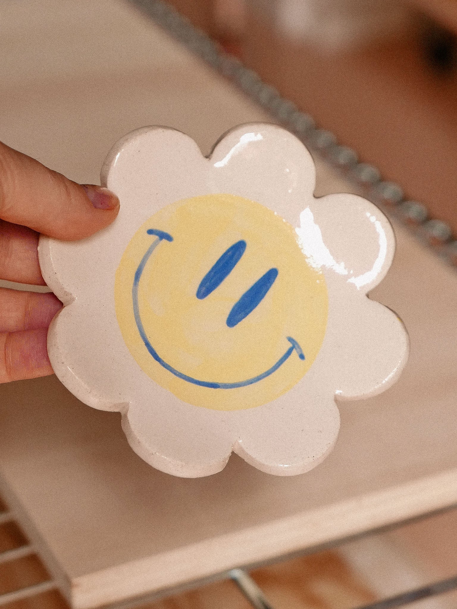 SMILEY HANDMADE CERAMIC PLATE . SMALL | jeje.things