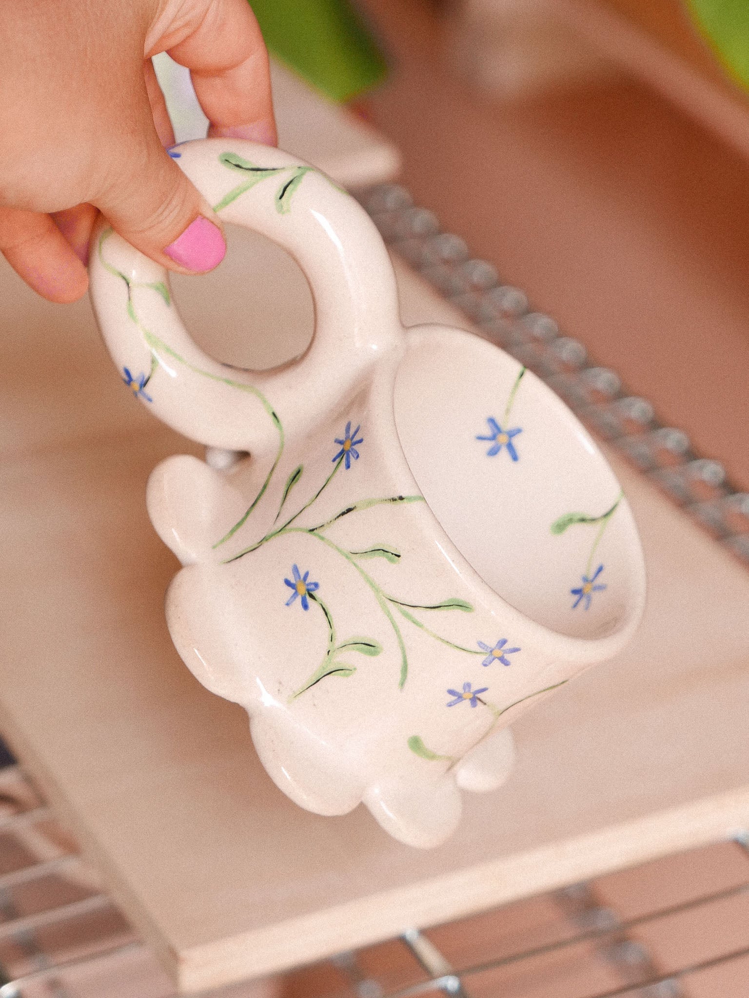 BLUE FLOWERS HANDMADE CERAMIC MUG | jeje.things