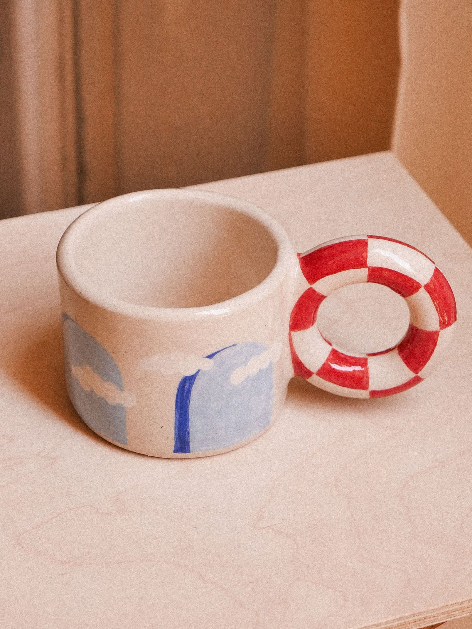 RED DOT PORTAL HANDMADE CERAMIC MUG | jeje.things