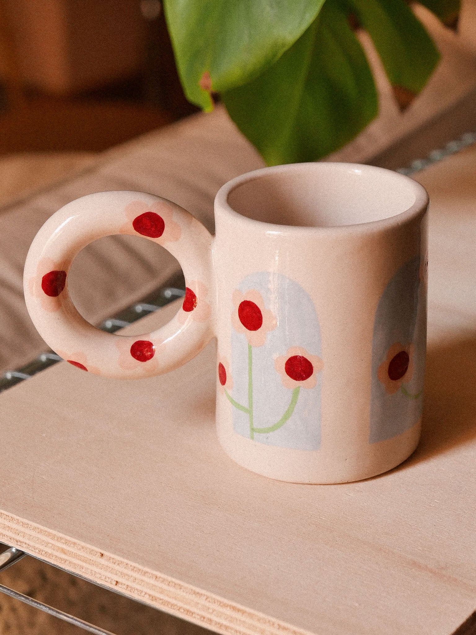 FLOWERS PORTAL HANDMADE CERAMIC MUG | jeje.things