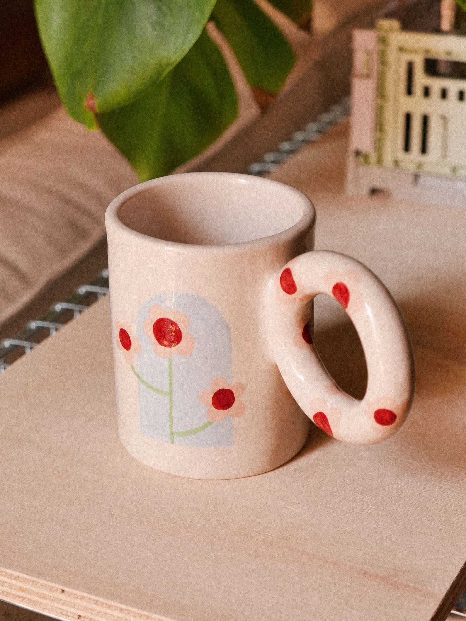 FLOWERS PORTAL HANDMADE CERAMIC MUG | jeje.things