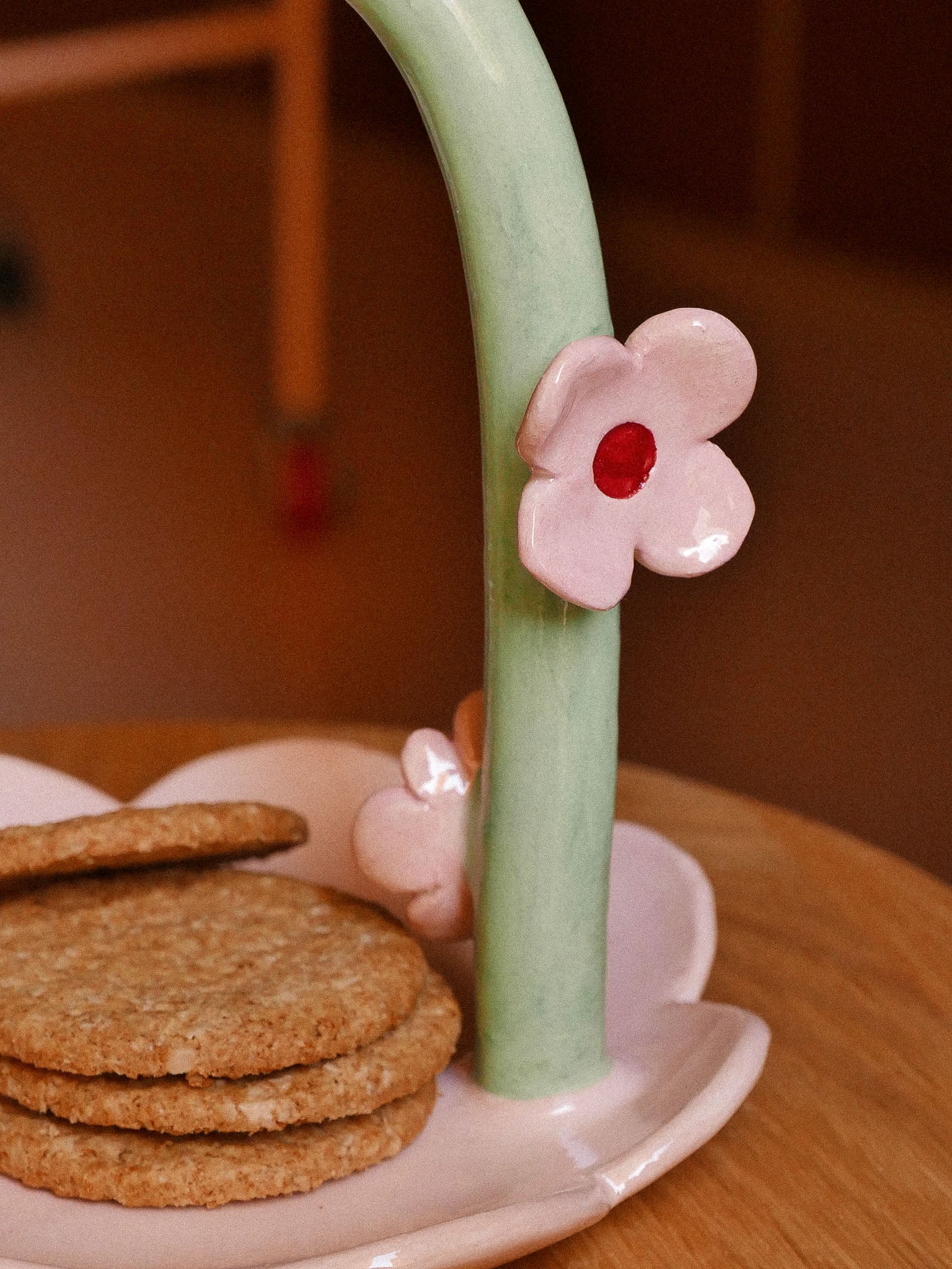 BLOOM HANDMADE CERAMIC TRAY | jeje.things