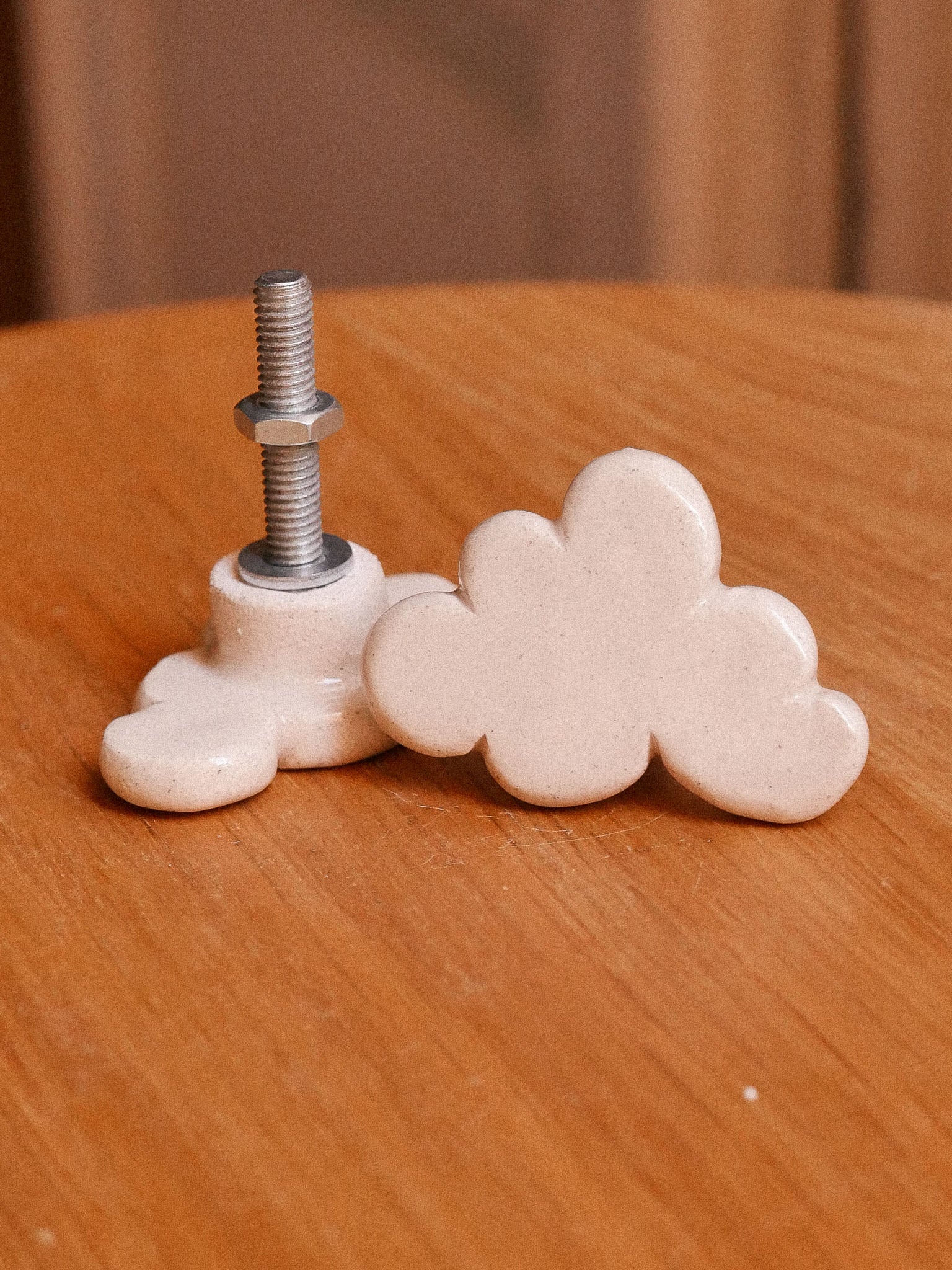 CLOUDS HANDMADE CERAMIC KNOBS | jeje.things