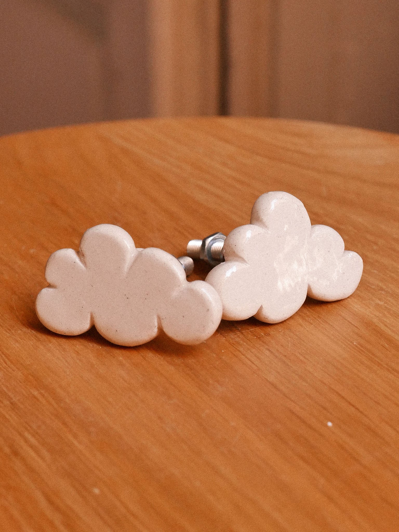 CLOUDS HANDMADE CERAMIC KNOBS | jeje.things